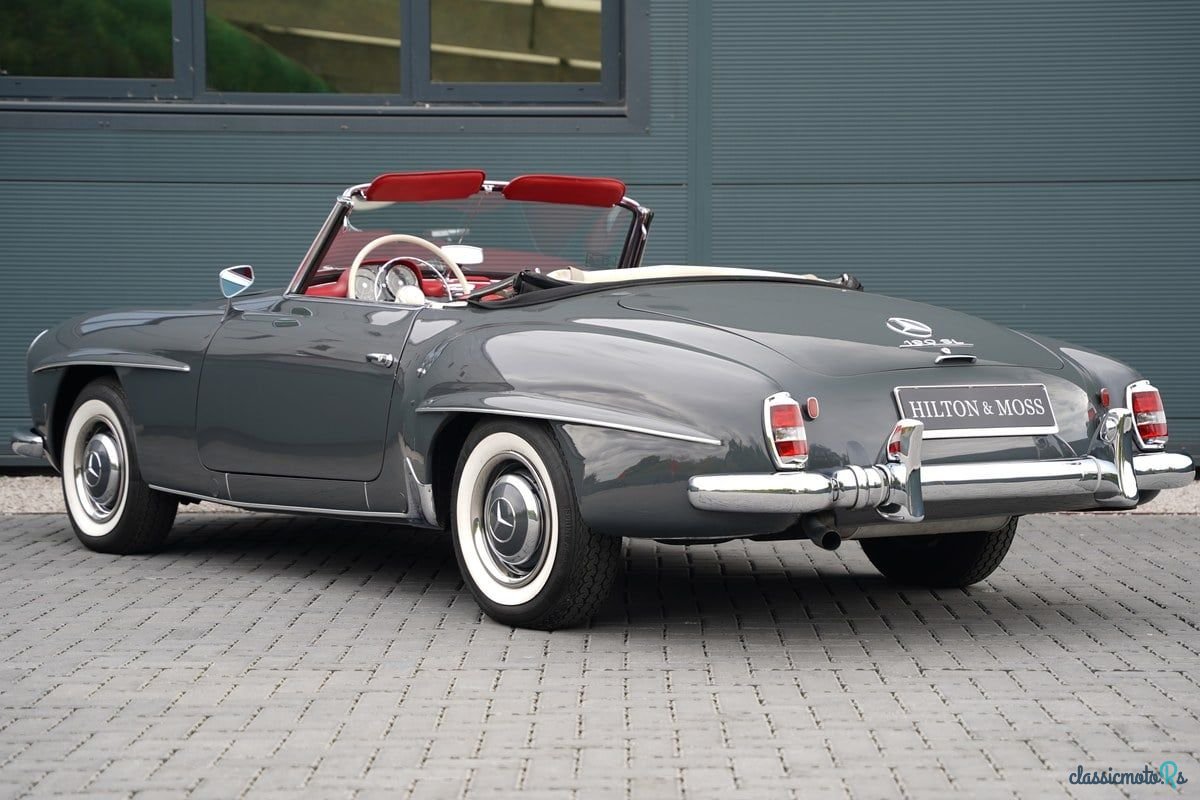 1961' Mercedes-Benz Sl Class photo #2