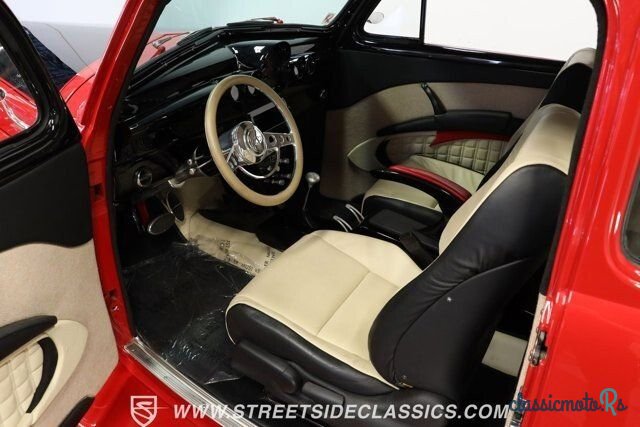 1940' Chevrolet Master Deluxe photo #4