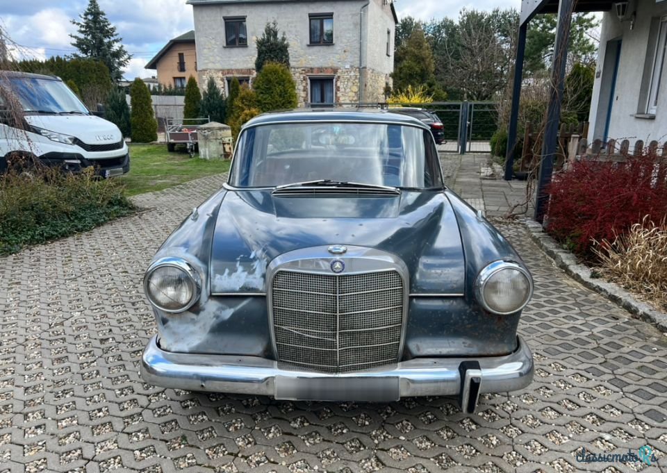 1964' Mercedes-Benz W110 photo #2