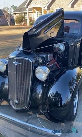 1935' Chevrolet photo #1