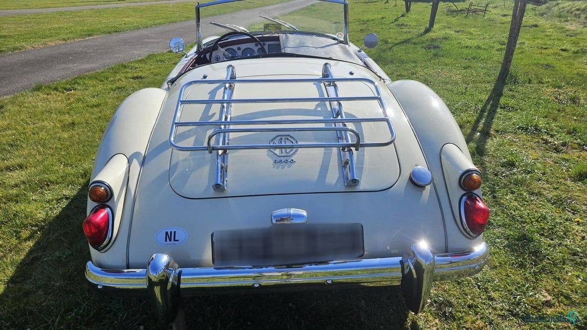 1959' MG MGA photo #4