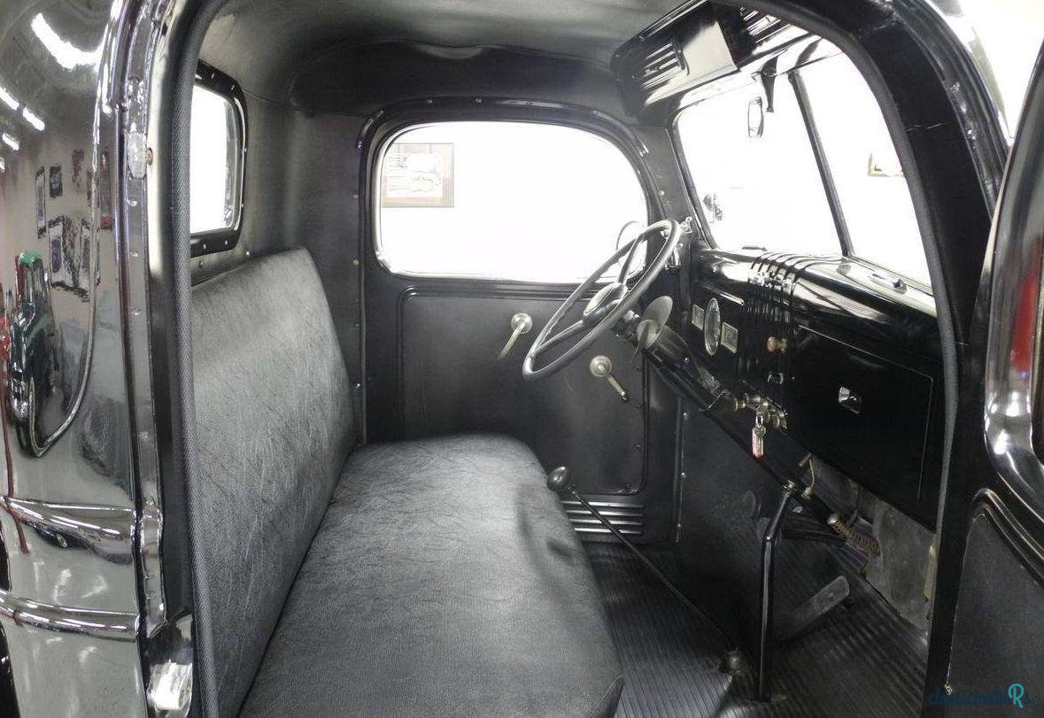 1940' Plymouth Pt105 Pickup photo #2