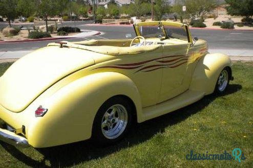 1940' Ford Convertible photo #2