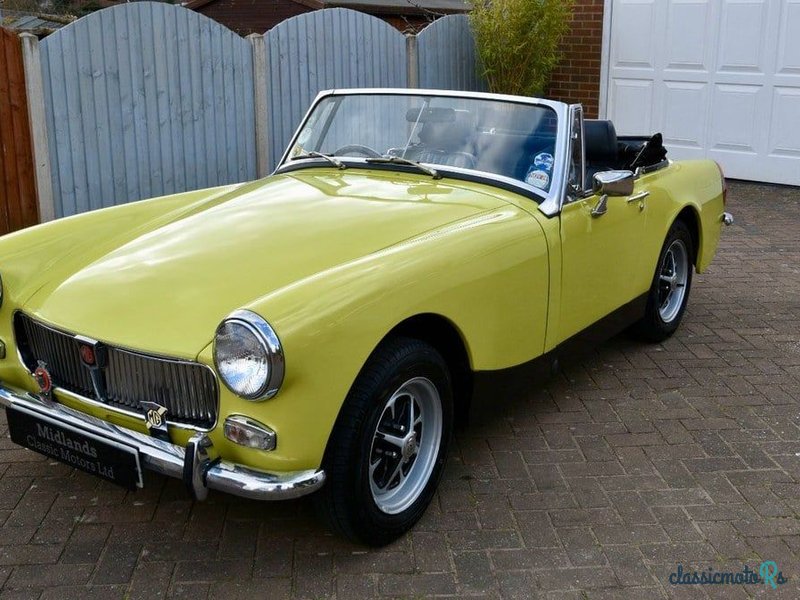 1974' MG Midget photo #2