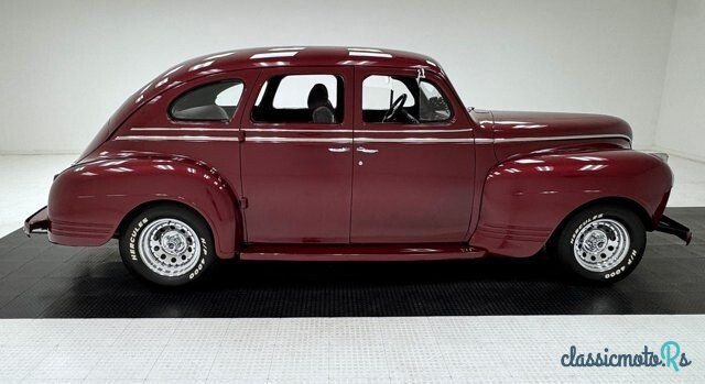1941' Plymouth Special Deluxe photo #6