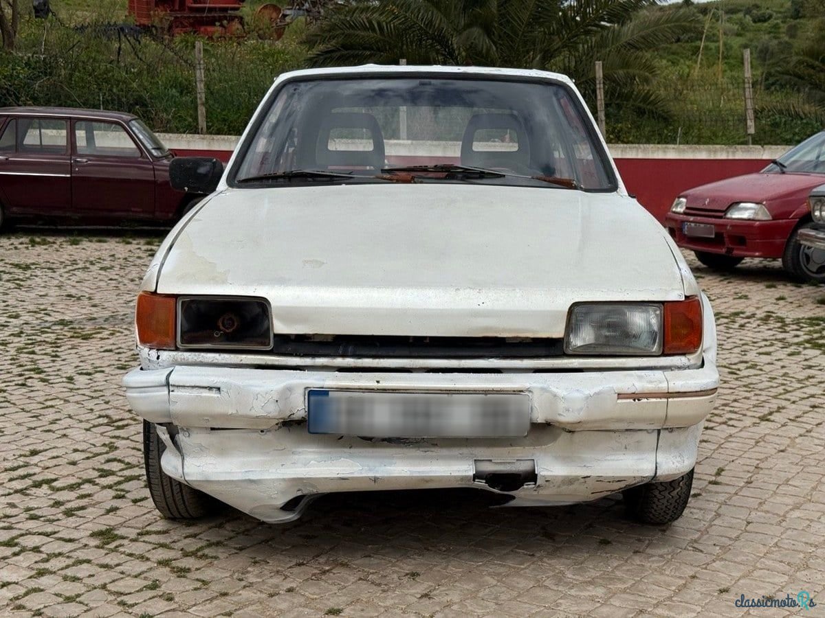 1985' Ford Fiesta photo #2