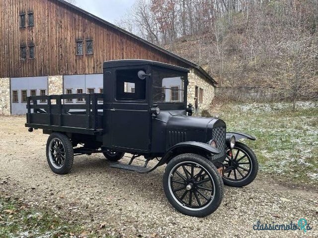 1925' Ford photo #1