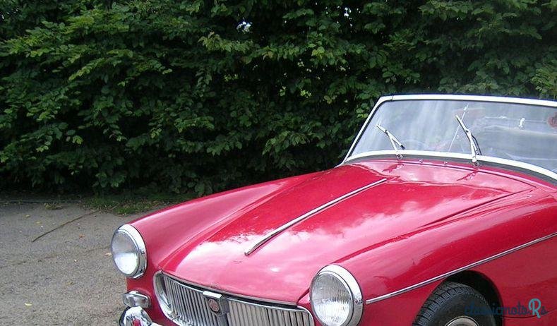1966' MG Midget photo #4