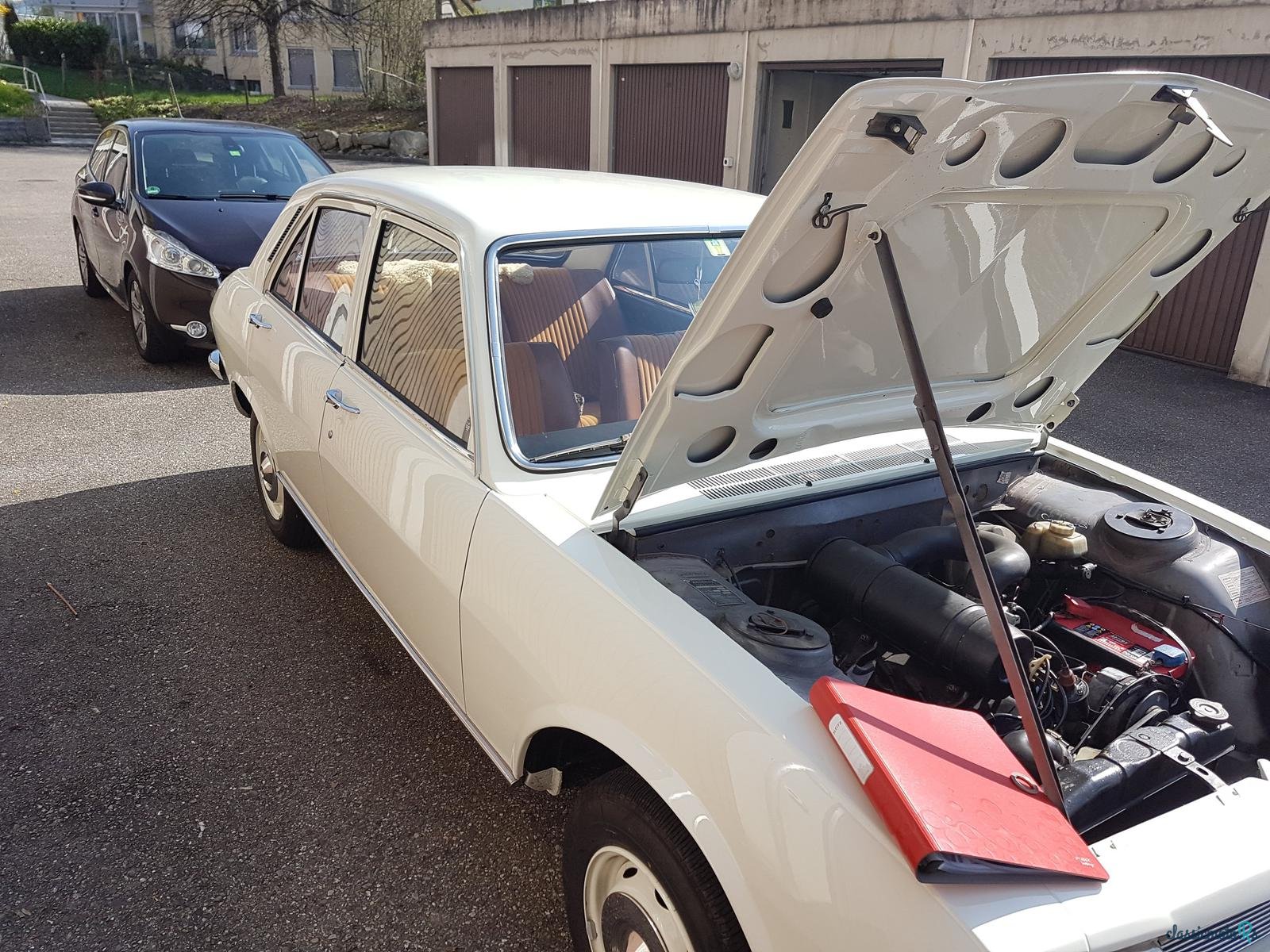 1973' Peugeot 504 photo #3