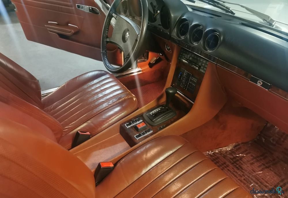 1980' Mercedes-Benz Slc photo #3