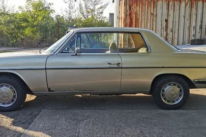 1973' Mercedes-Benz 280