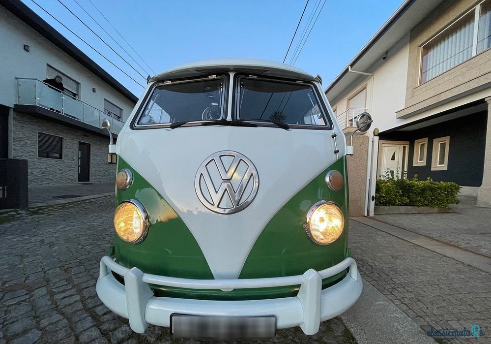 1968' Volkswagen Type 2 photo #3