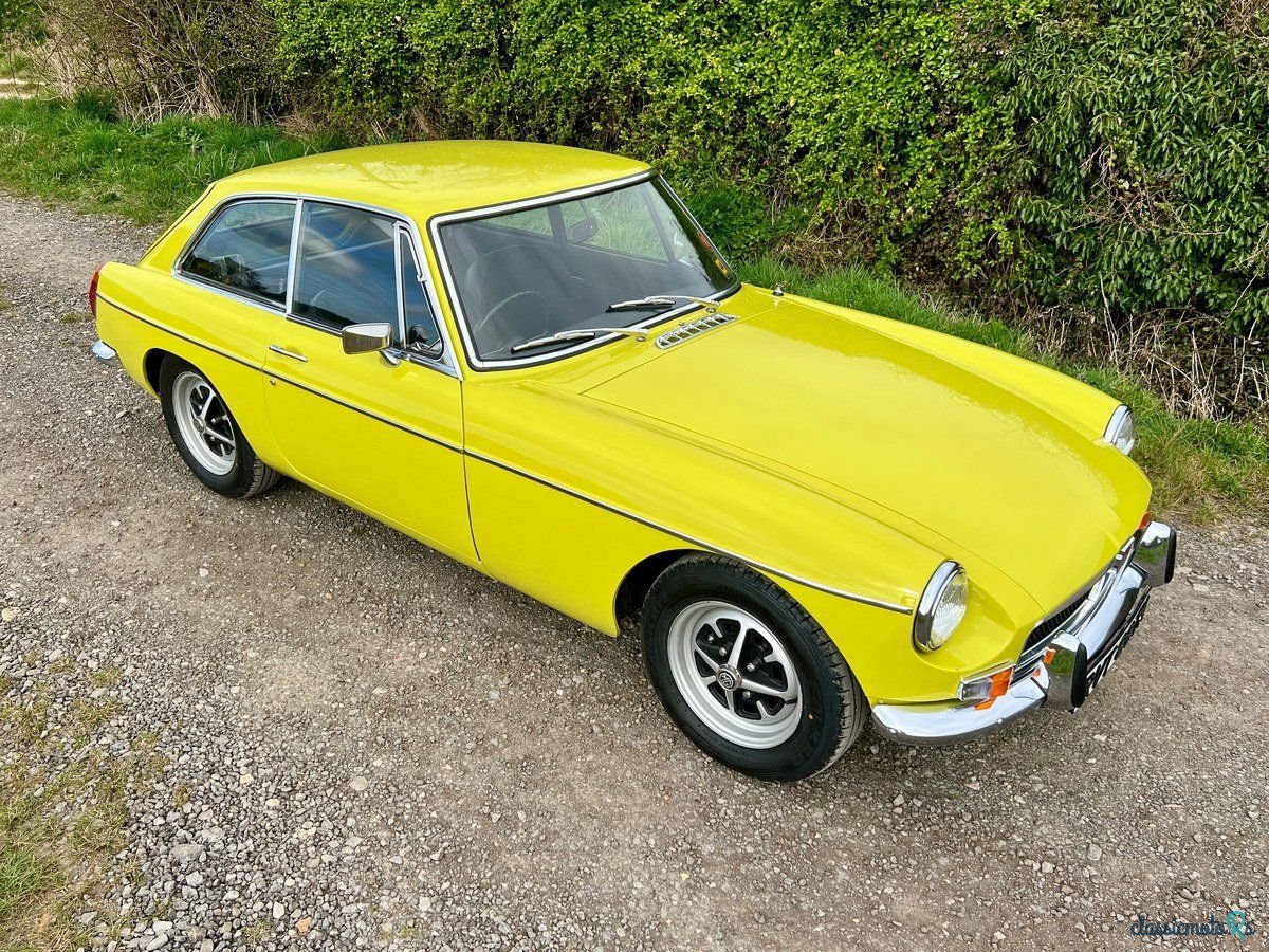 1974' MG MGB photo #2