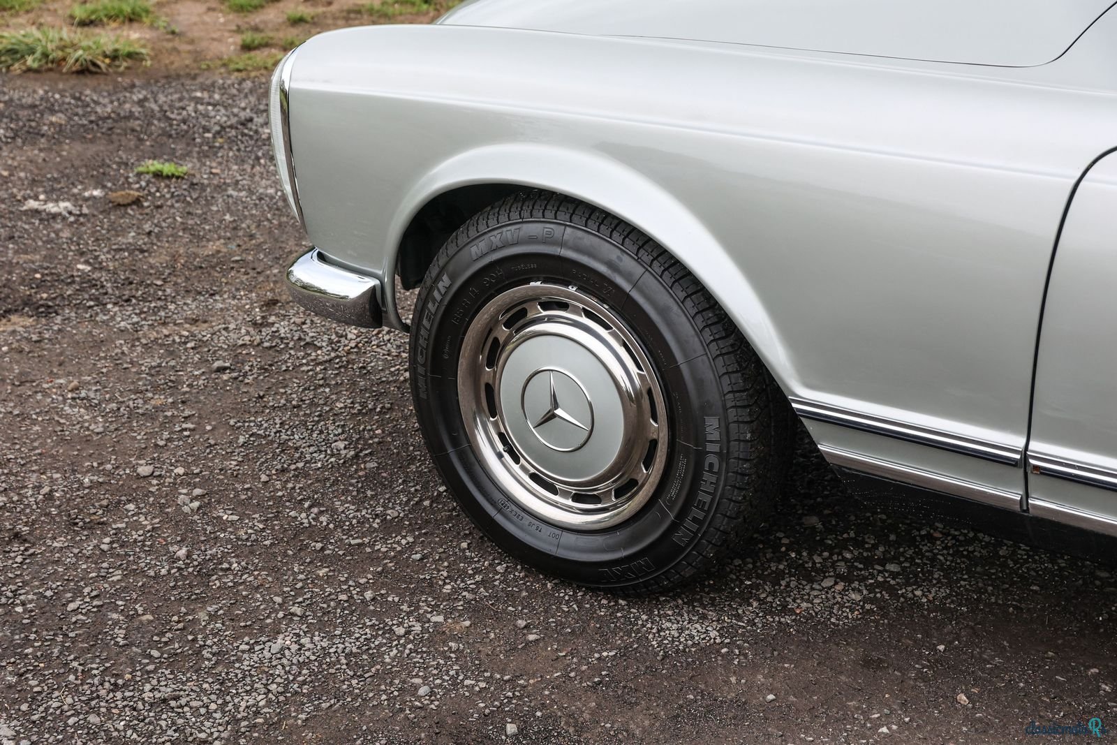 1969' Mercedes-Benz 280 photo #4