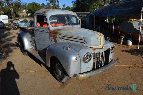1946' Ford Pickup photo #4