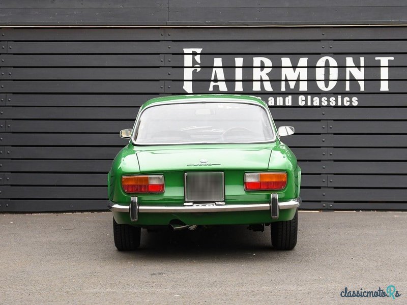 1975' Alfa Romeo 2000 photo #6