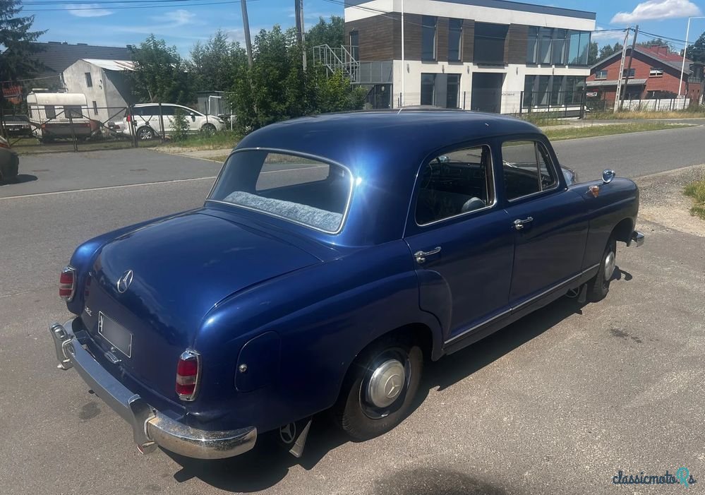 1958' Mercedes-Benz W120 photo #3