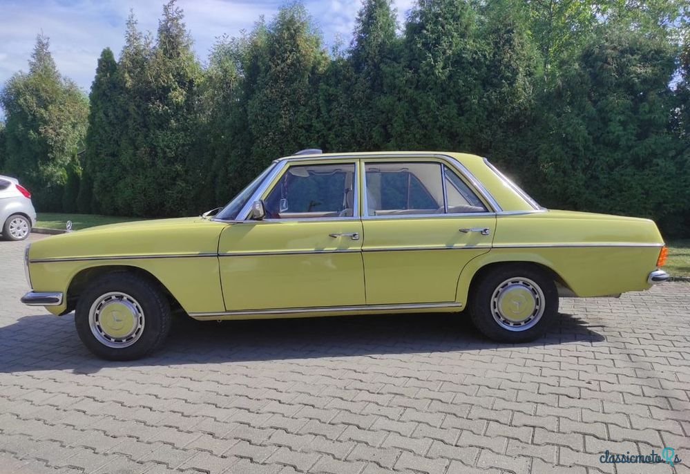 1974' Mercedes-Benz 115D photo #5
