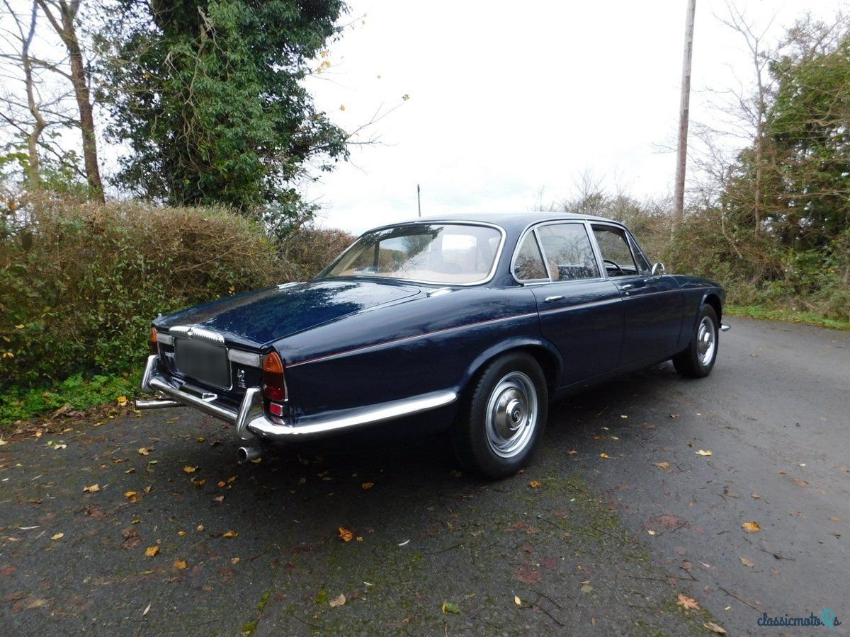1973' Daimler Sovereign photo #5