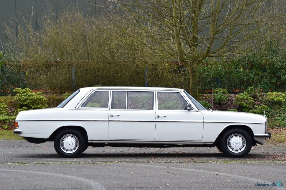 1974' Mercedes-Benz 240 photo #6