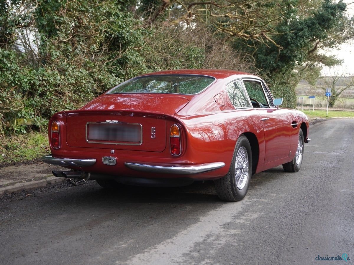 1969' Aston Martin DB6 photo #6