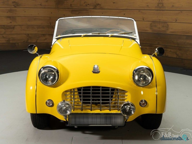 1960' Triumph TR3 photo #5