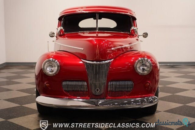 1941' Ford photo #5