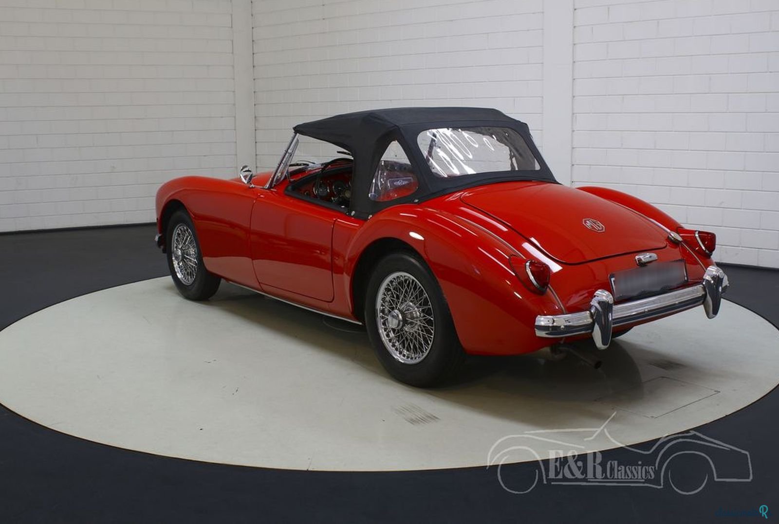 1957' MG MGA photo #5