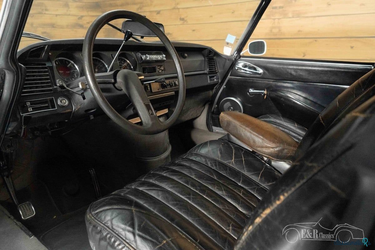 1973' Citroen DS photo #2