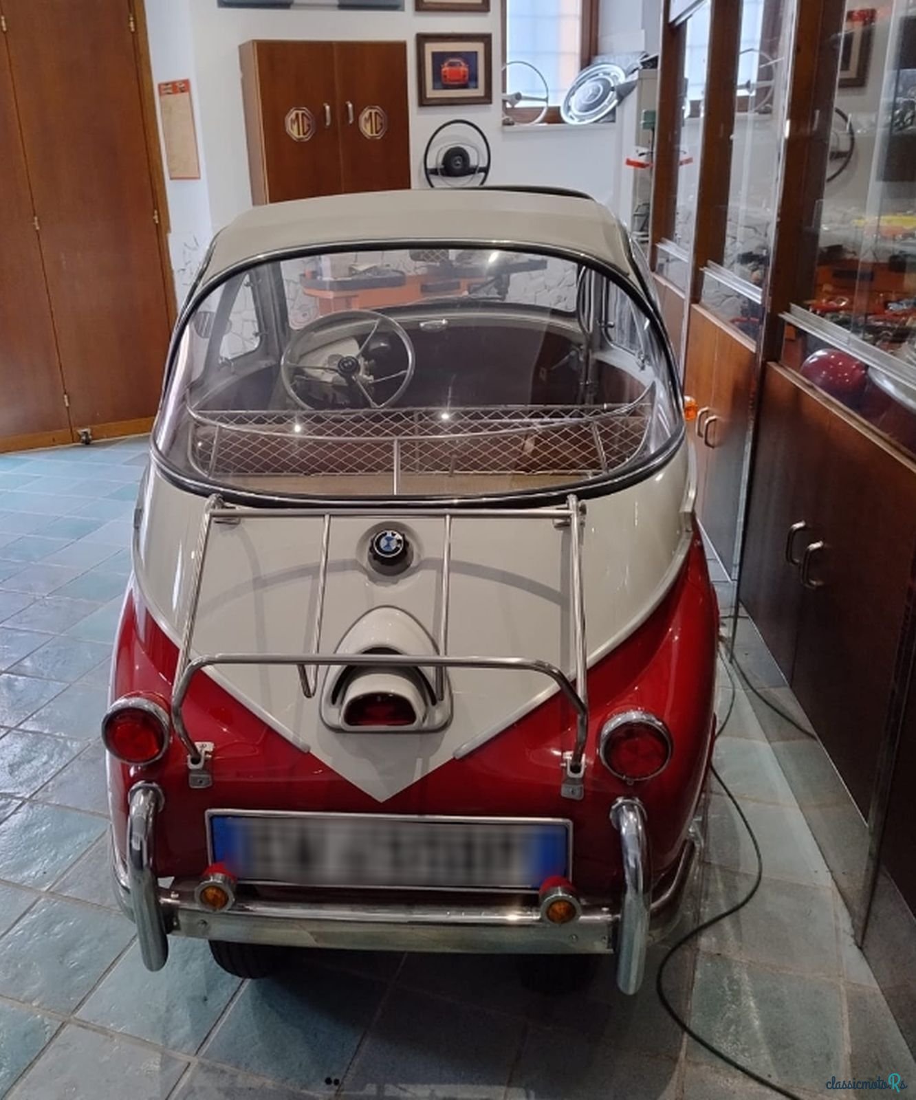 1956' BMW Isetta photo #2