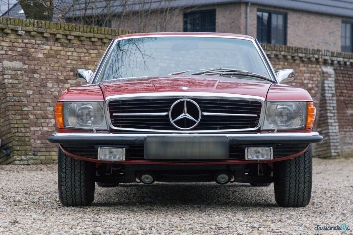 1975' Mercedes-Benz Slc Series photo #5
