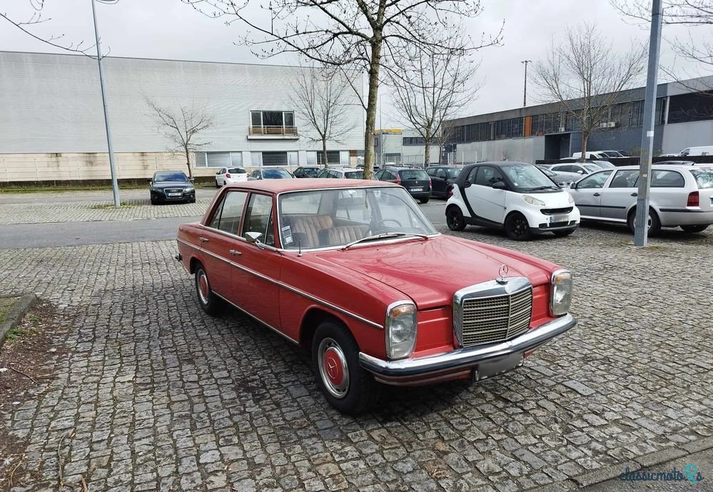 1972' Mercedes-Benz 220 photo #5