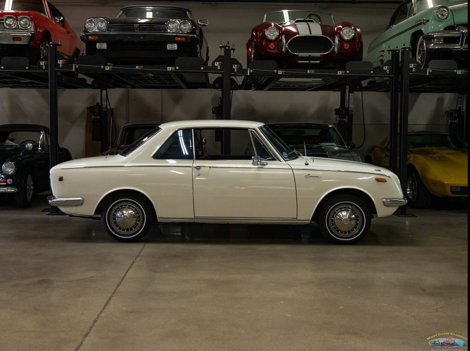 1968' Toyota Corona photo #2