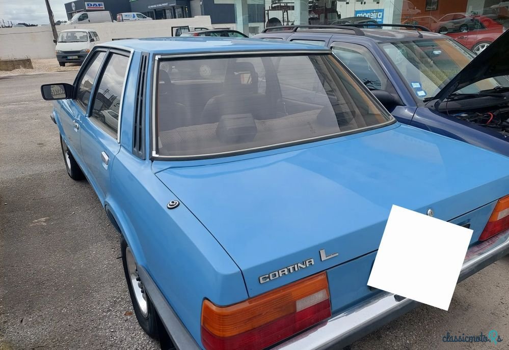 1982' Ford Cortina photo #2