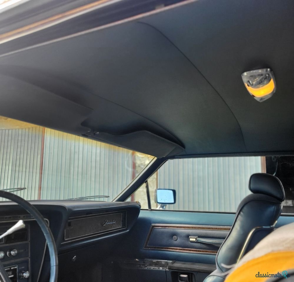 1976' Ford Thunderbird photo #2
