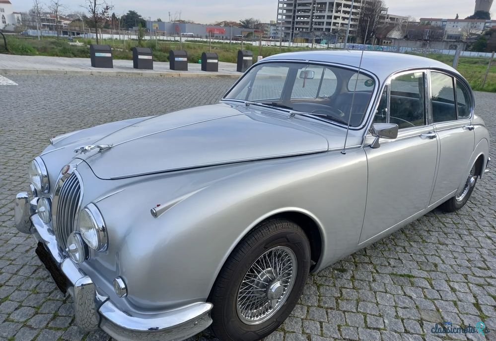 1961' Jaguar Mk Ii photo #1