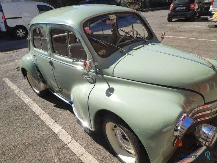 1955' Renault 4CV photo #1