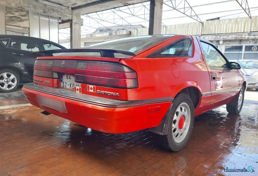 1988' Chrysler Daytona photo #2