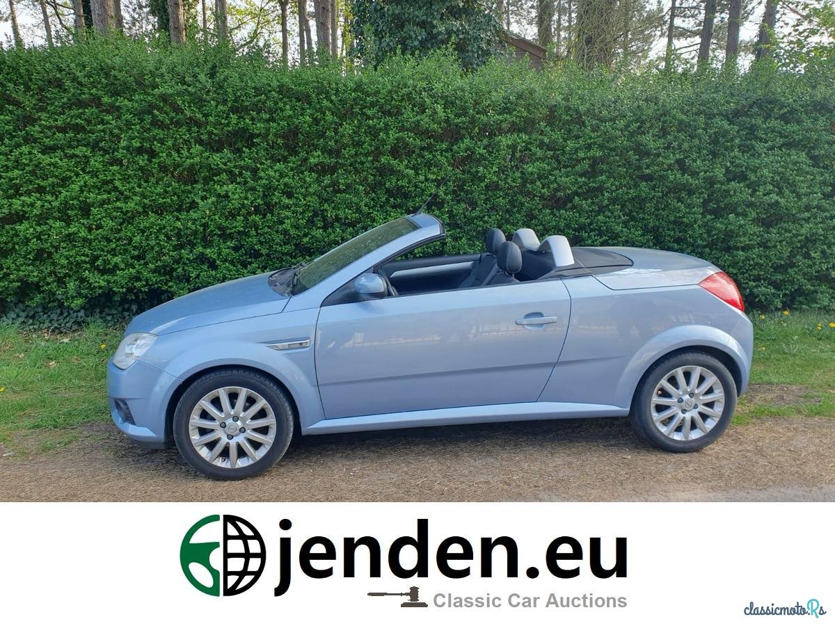 1995' Opel Tigra Twin Top 06 photo #1