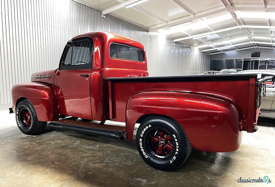 1952' Ford F-100 photo #4