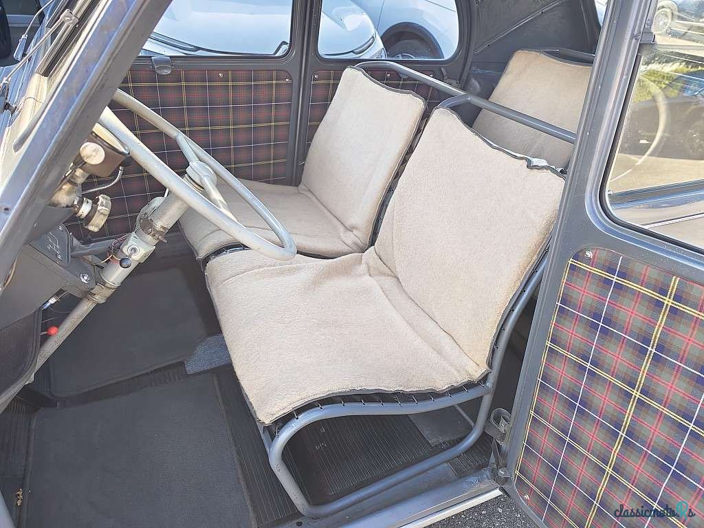 1959' Citroen 2CV photo #3