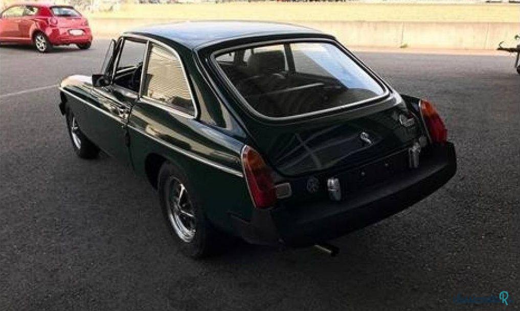 1975' MG MGB GT photo #3