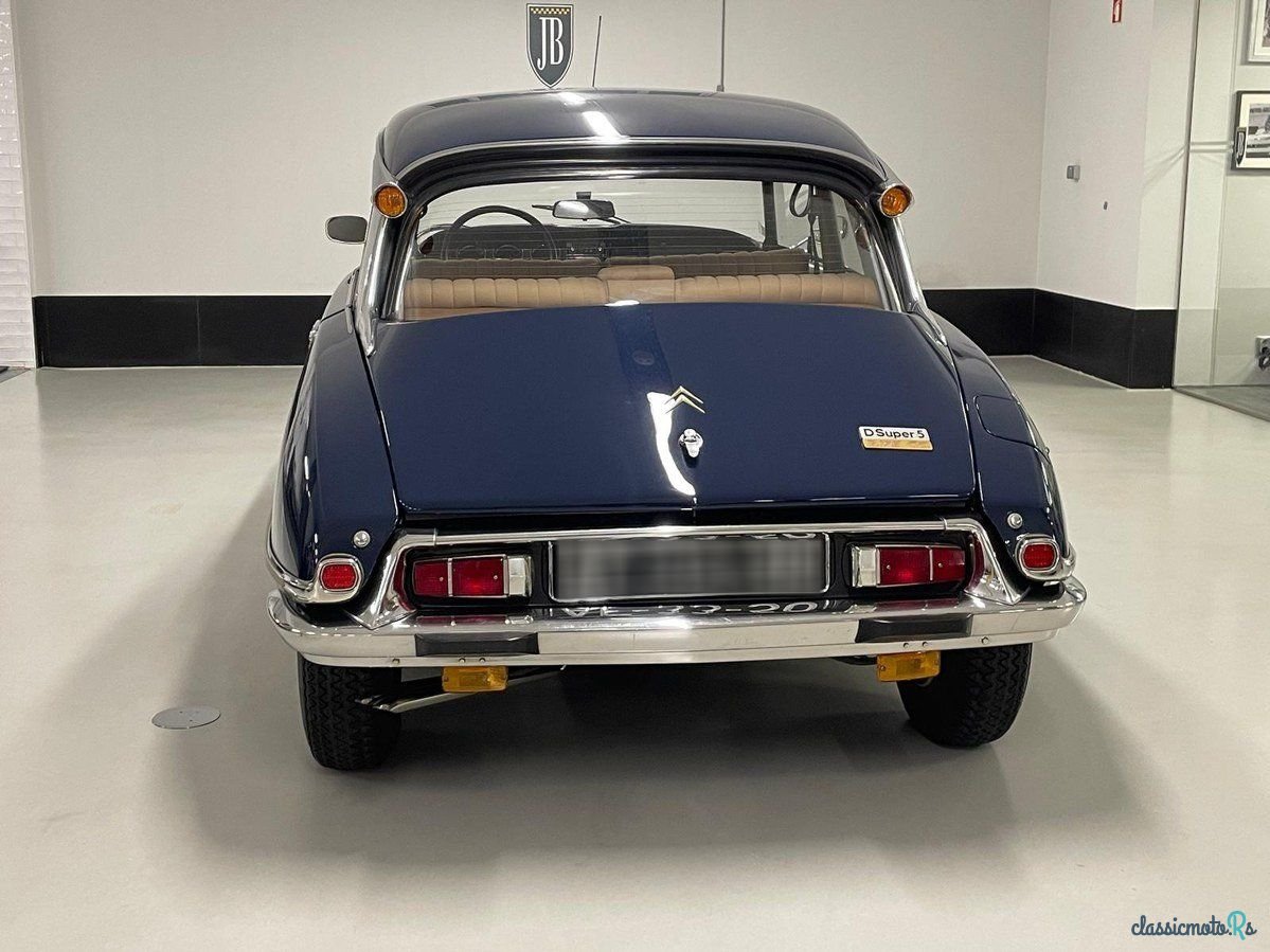 1973' Citroen DS photo #3