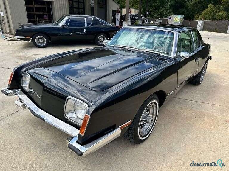 1983' Avanti II photo #1