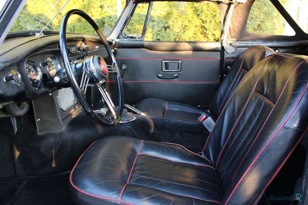 1968' MG MGB photo #4