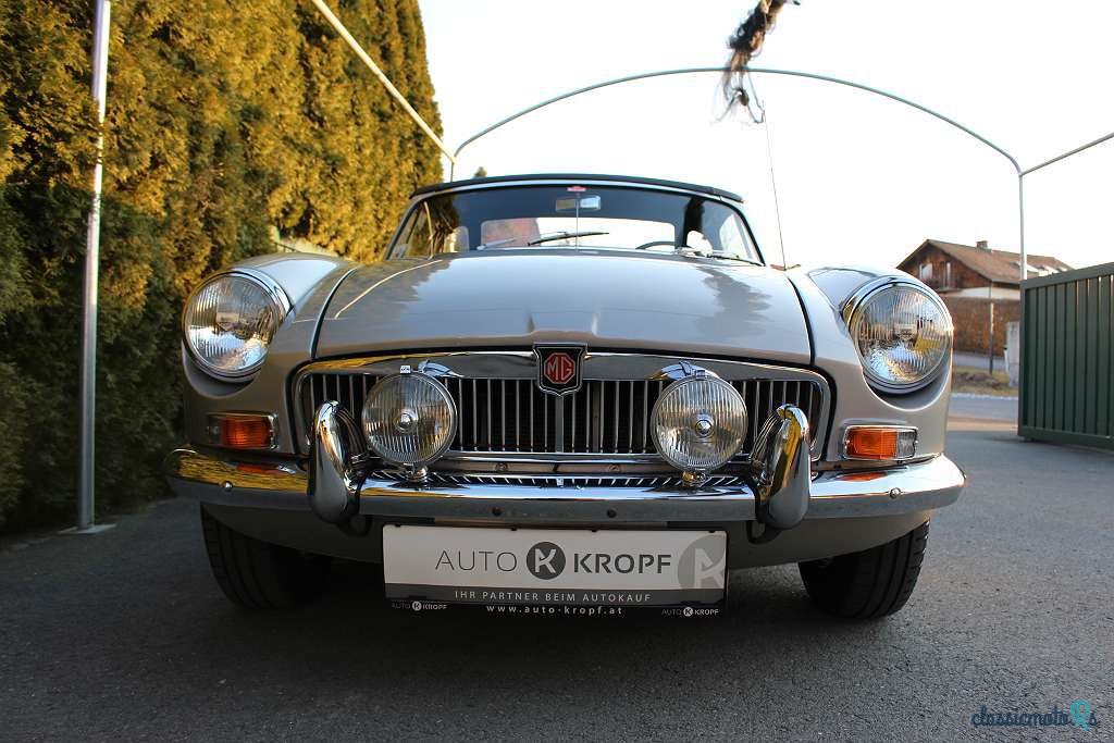 1968' MG MGB photo #3