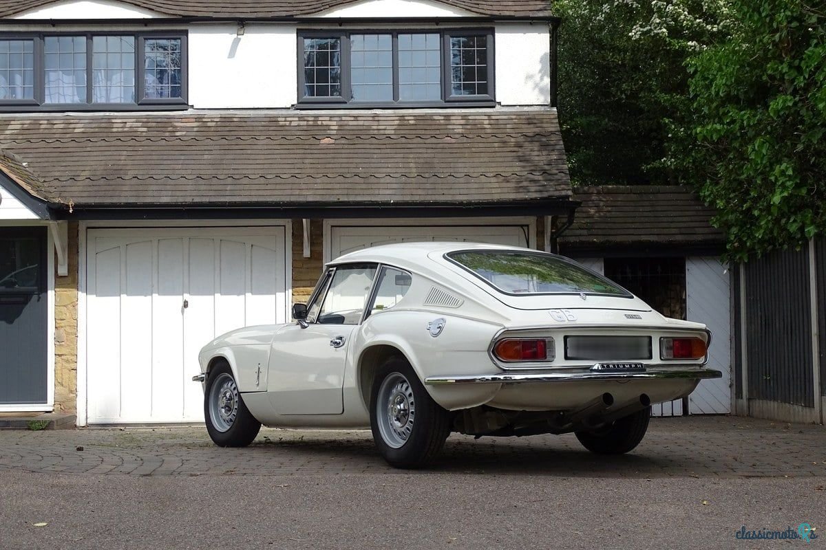 1972' Triumph GT6 photo #5