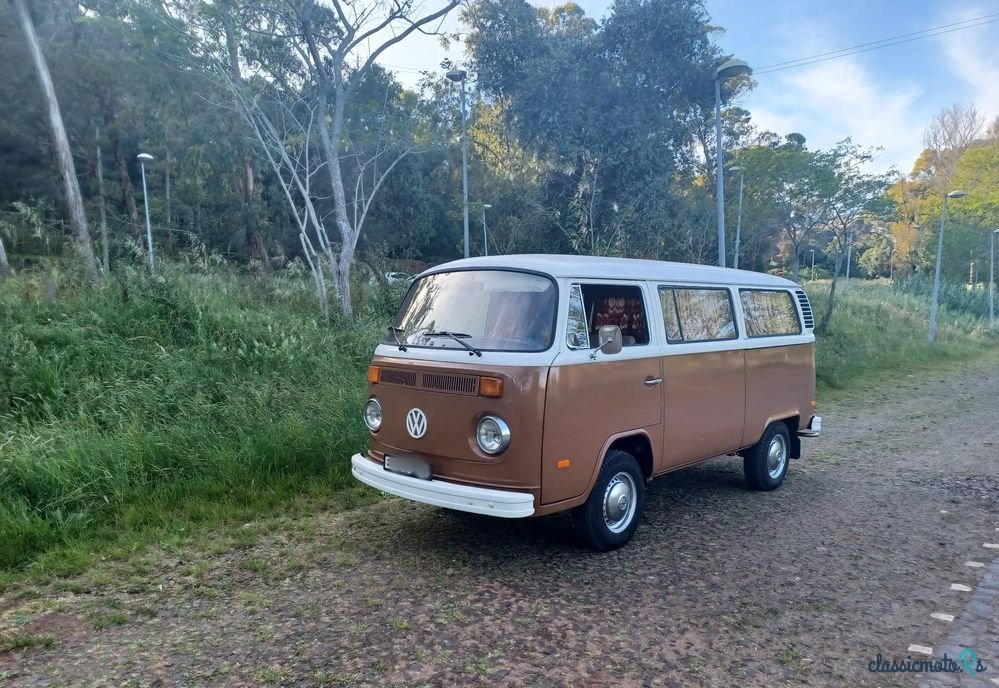1977' Volkswagen Type 2 photo #1