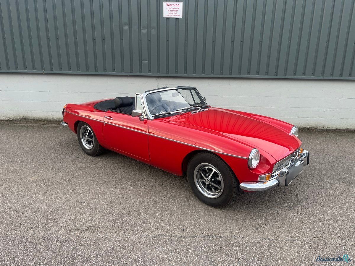 1970' MG MGB photo #6