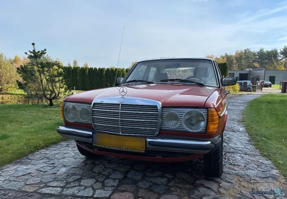 1980' Mercedes-Benz W123 photo #3